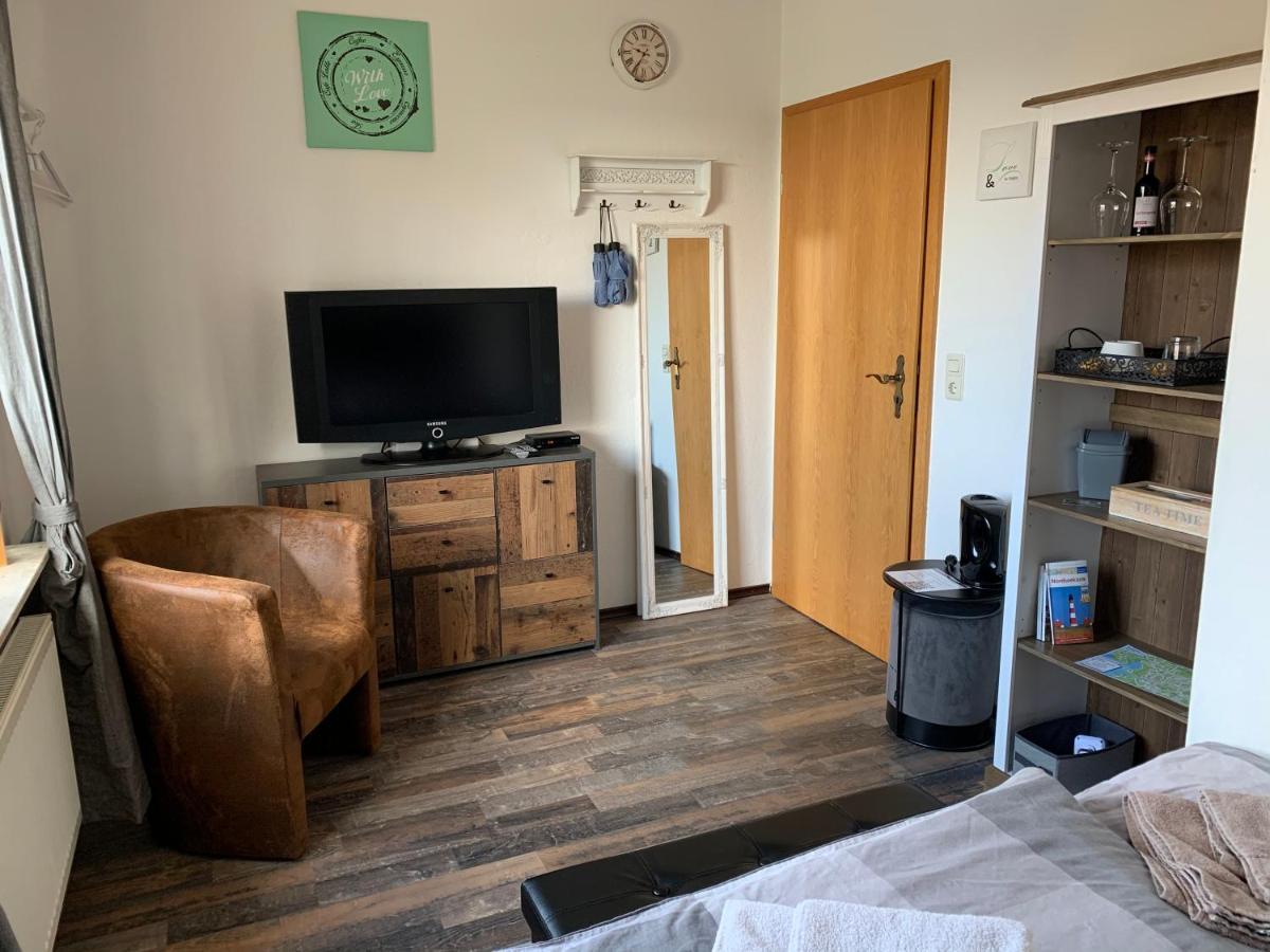 Privates Ferienzimmer An Der Nordsee Husum  Bagian luar foto