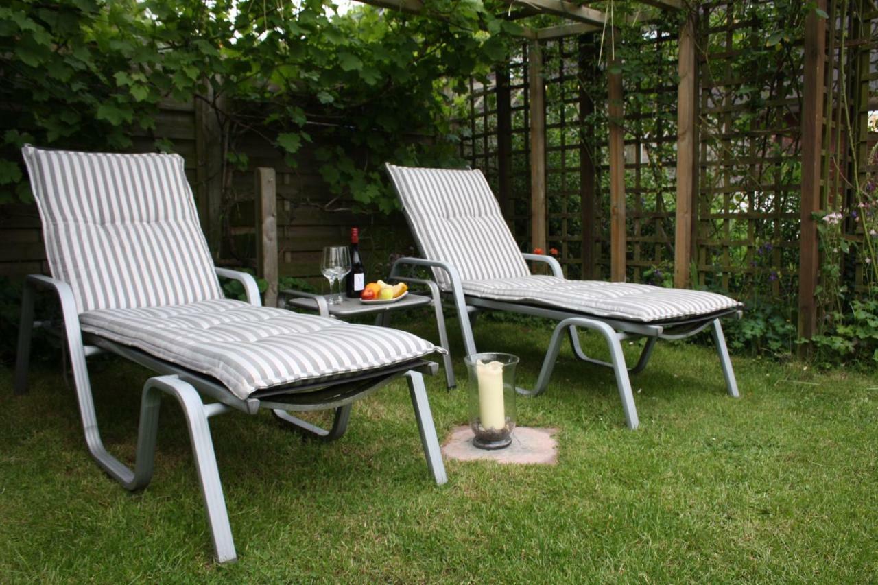 Privates Ferienzimmer An Der Nordsee Husum  Bagian luar foto